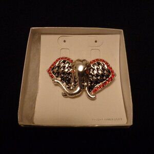 ELEPHANT BLING MAGNETIC SCARF OR BODICE BIG CLIP PIN NEW WITHOUT TAGS